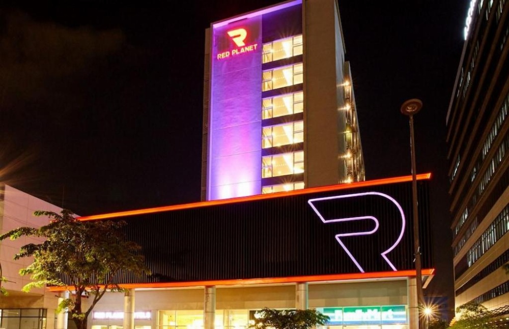 Red Planet Manila Aseana City Image 11